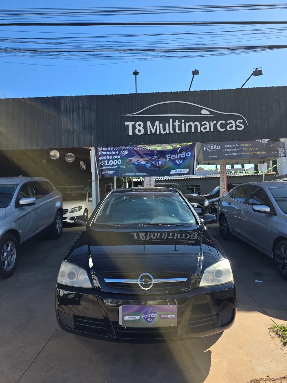 Fachada da T8 Multimarcas